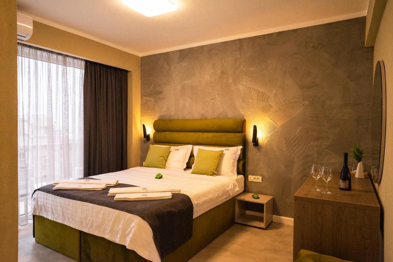 Bed and Breakfast Lotus Exclusive Неводарі Екстер'єр фото