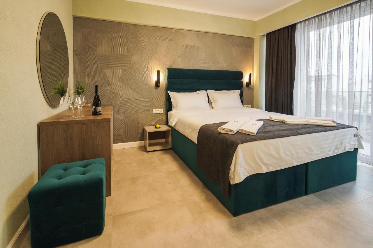 Bed and Breakfast Lotus Exclusive Неводарі Екстер'єр фото